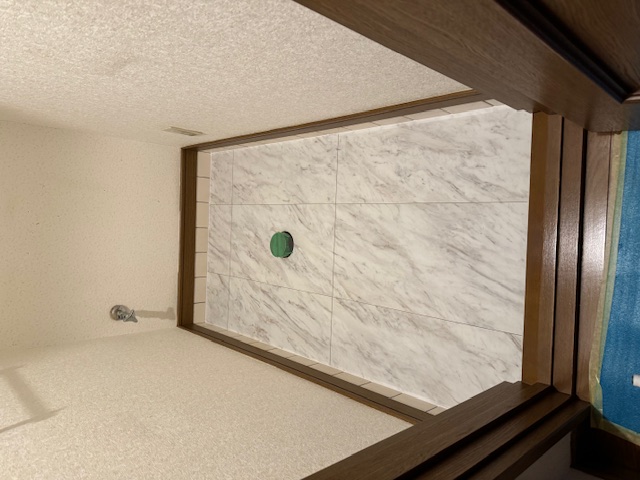 2024.11.19 トイレフローリング工事